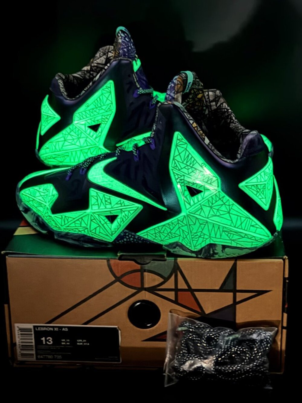 AUTHENTIC - Nike LeBron 11 'All Star - Gator King'